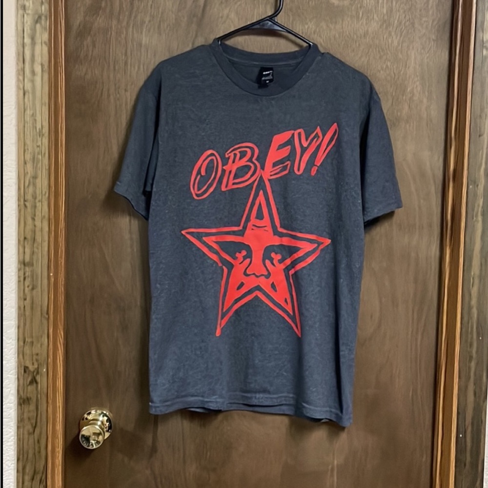 Obey Short Sleeve Shirt Medium